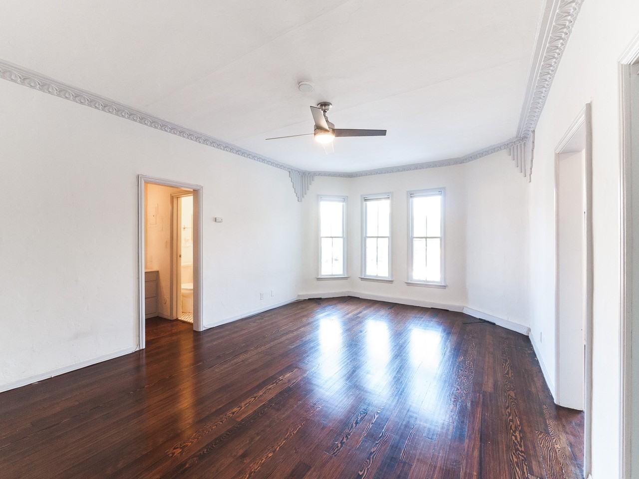 808 South Hobart Boulevard #209 - Photo 2 of 16