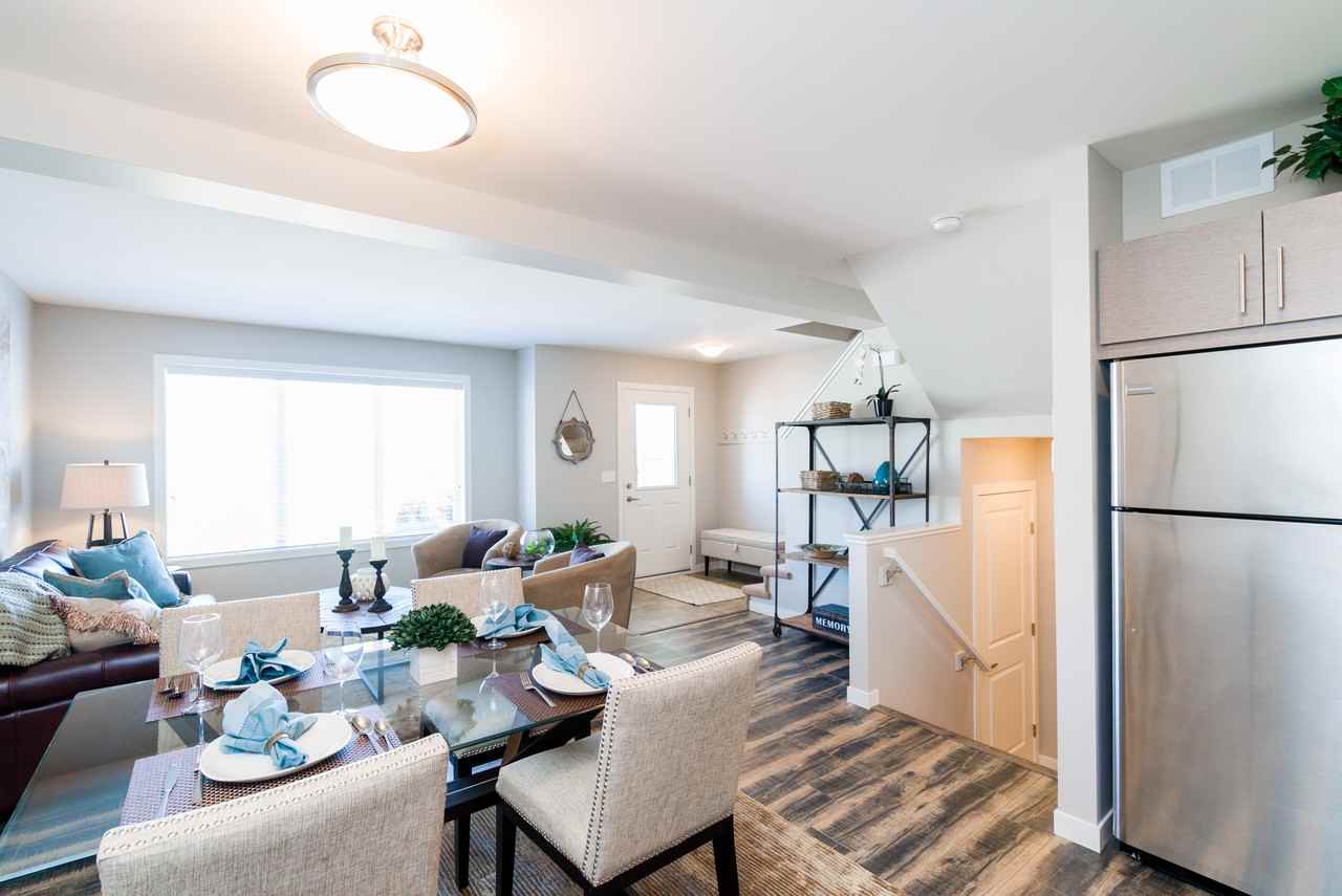 100 Southview Crescent - Photo 3 of 11