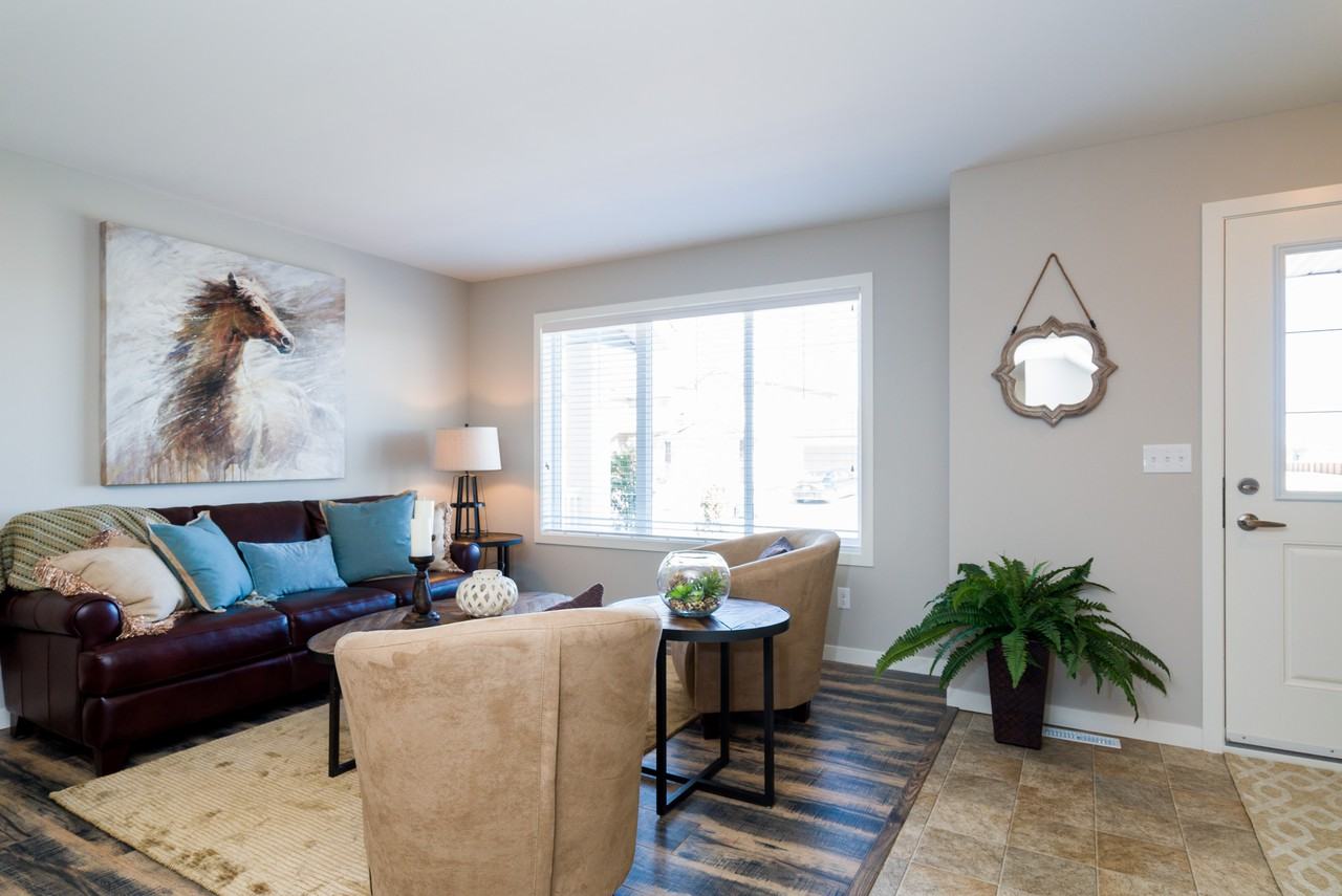 100 Southview Crescent - Photo 2 of 11