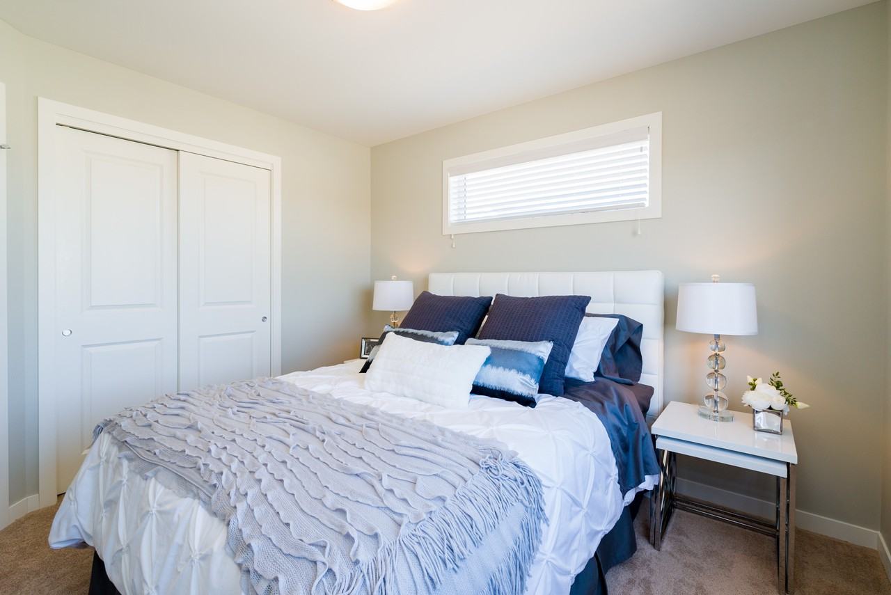 100 Southview Crescent - Photo 6 of 11