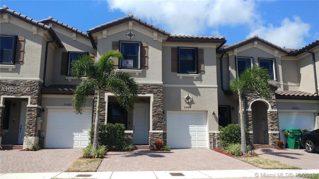 25072 Southwest 115th Avenue, Princeton, FL 33032 3 Bedroom House for