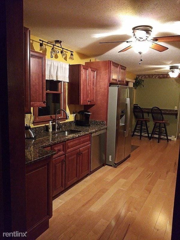 54 Winston Ave - Photo 2 of 8