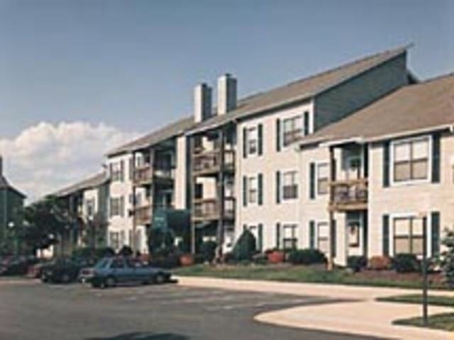 The Point at Leesburg - Photo 3 of 6