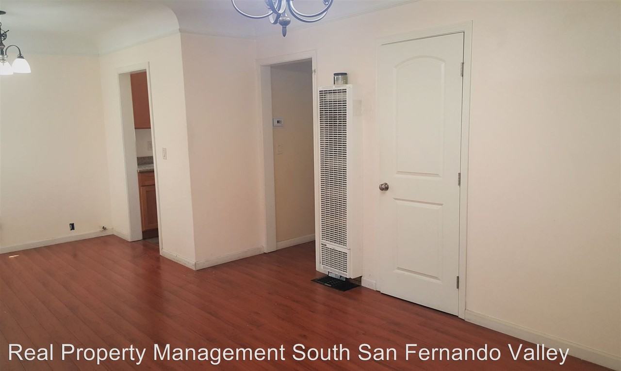 11113 -11123 Morrison St - Photo 2 of 12