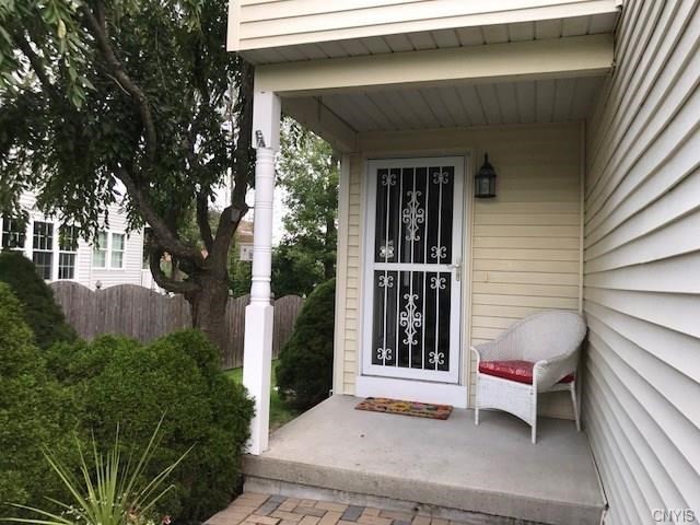 8657 New Country Dr - Photo 2 of 23