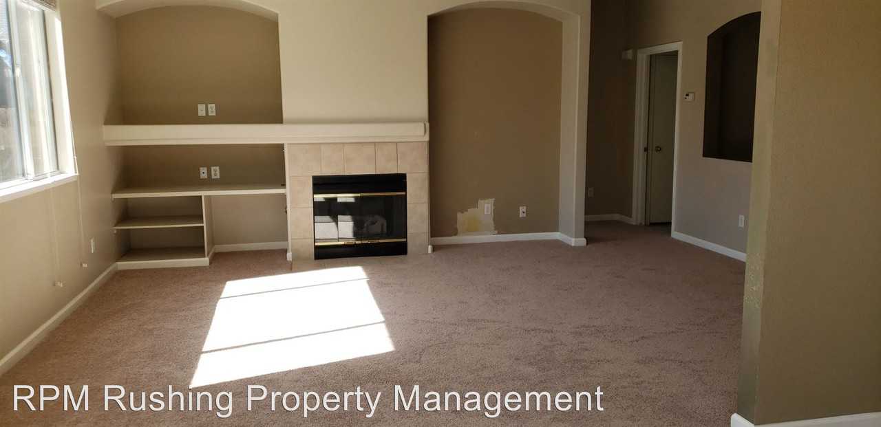 16625 Sheffield St - Photo 2 of 3