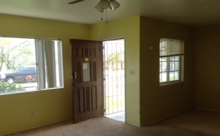 148 Rotanzi St - Photo 2 of 10