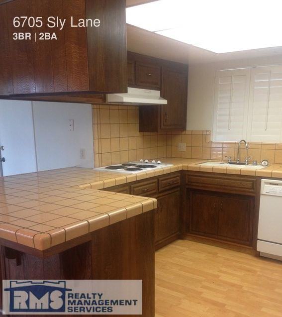 6705 Sly Lane - Photo 3 of 8