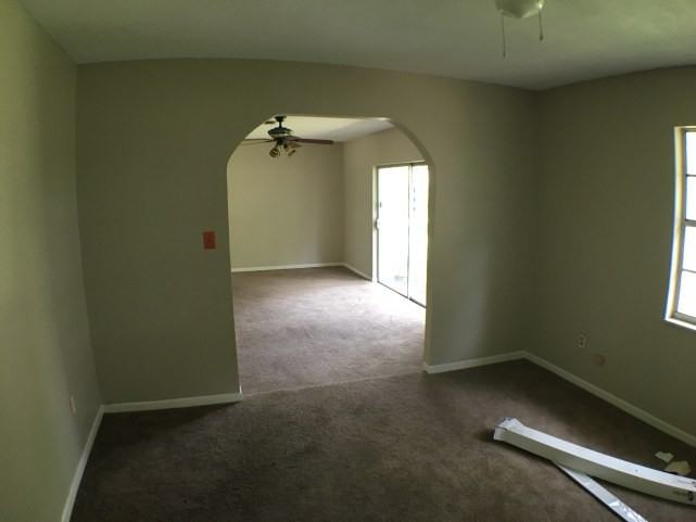 6607 Merriewood Dr - Photo 3 of 10