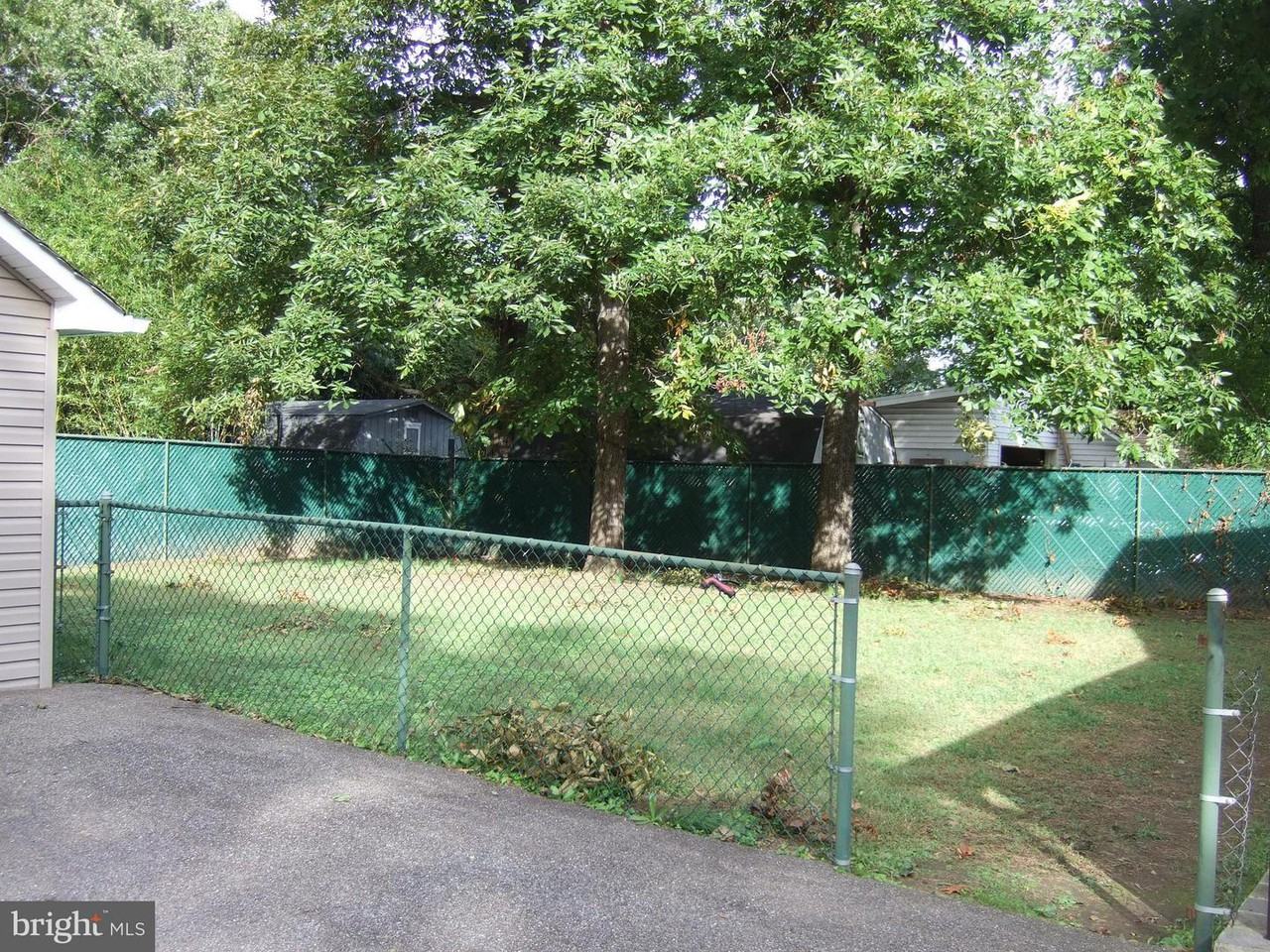 1914 Fairfax Rd - Photo 3 of 7