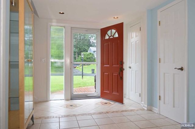 4 Willow Ct - Photo 2 of 19