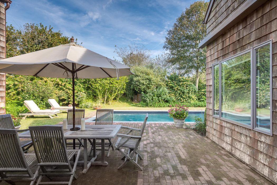 749 Sagg Main St - Photo 2 of 23