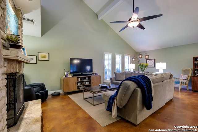 3638 Hunters Circle - Photo 3 of 13