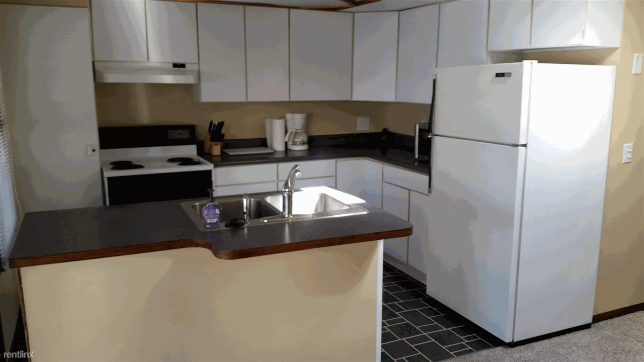 6270 Brancheau St - Photo 3 of 8