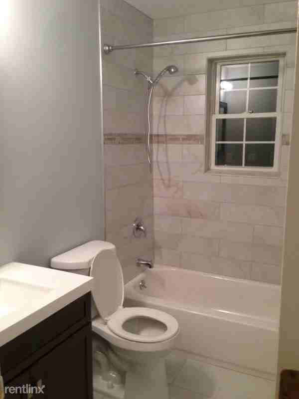 14 Biondi Ave - Photo 2 of 11