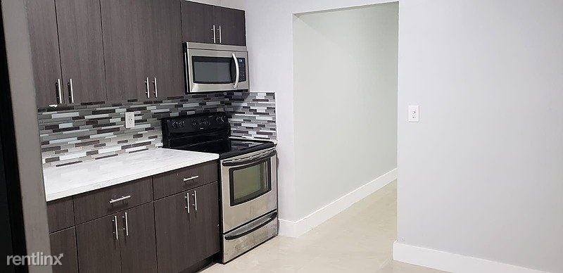 835 NE 178th Terrace - Photo 2 of 20