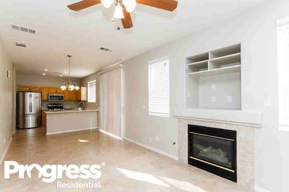 1109 Country Skies Ave - Photo 3 of 14