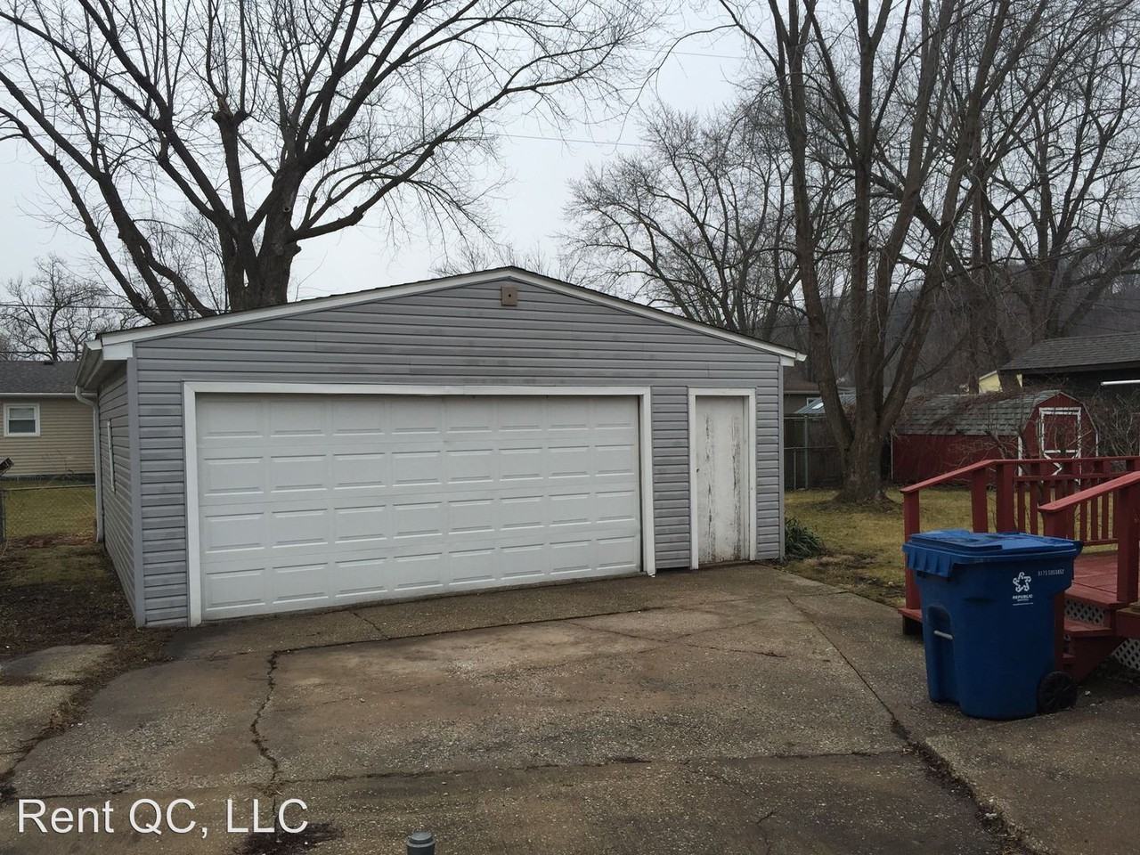 115 E 5th St - Photo 2 of 9