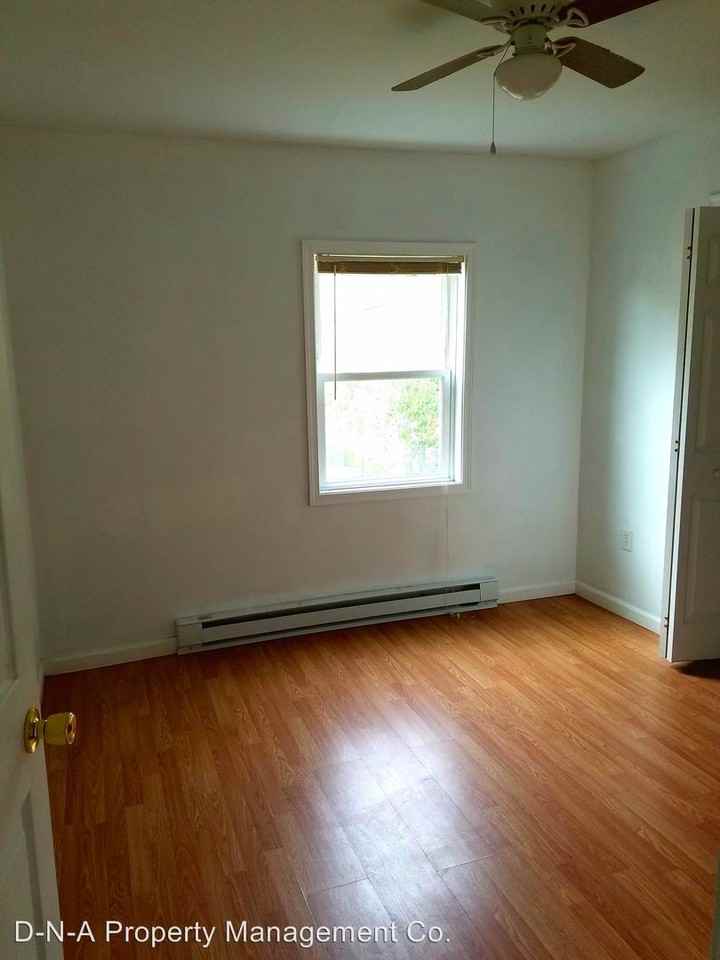 13-15 E Cranberry Ave - Photo 2 of 8