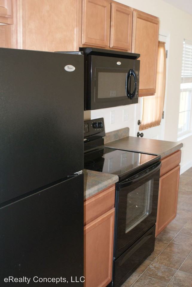 6605 Ruby June Ln - Photo 3 of 8