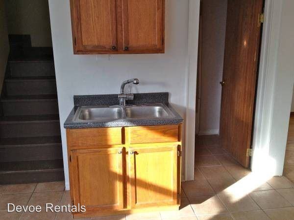 2519 W Becher St - Photo 2 of 5