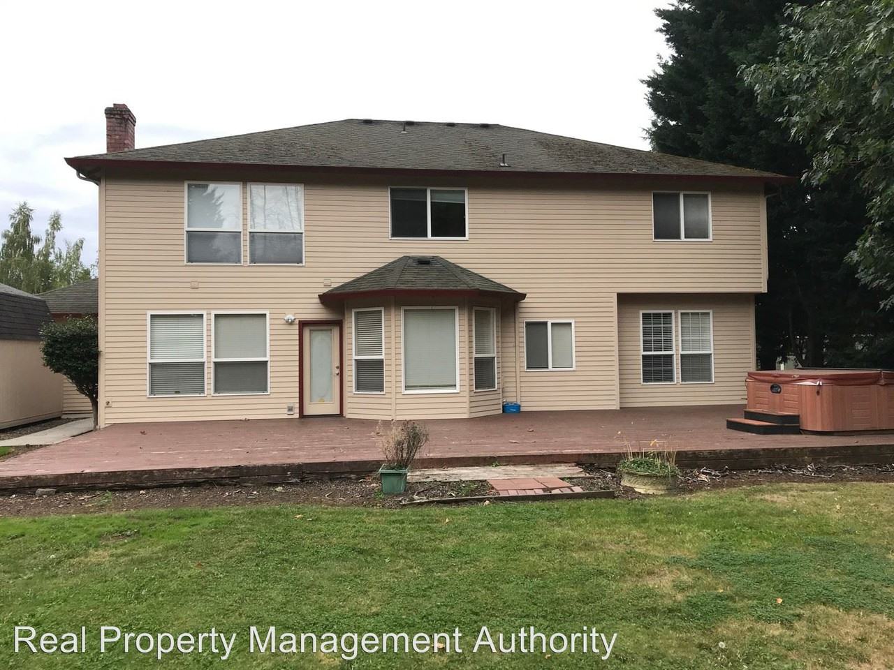 18100 SE 11th St - Photo 2 of 8