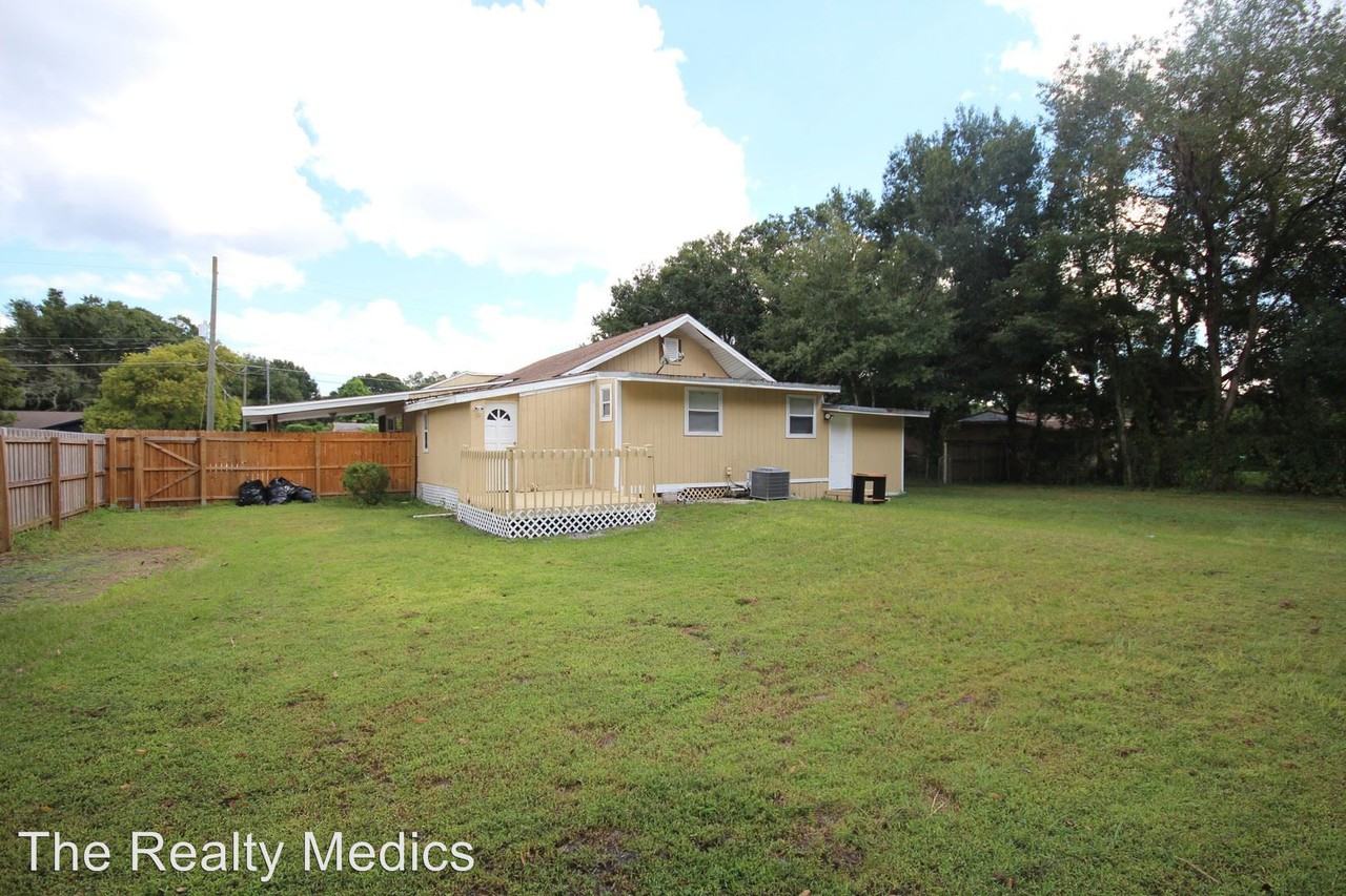 1518 Coletta Dr - Photo 3 of 16