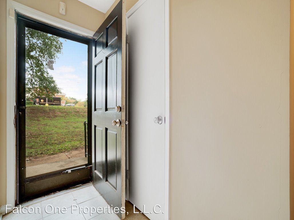 10911 Park Rd - Photo 2 of 16