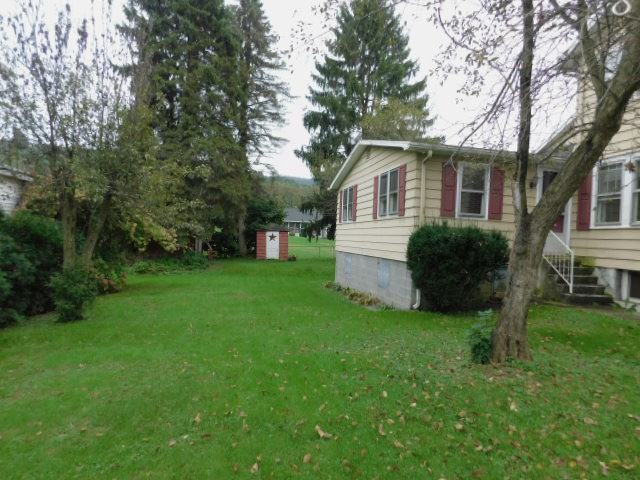 1130 Chestnut St - Photo 2 of 12