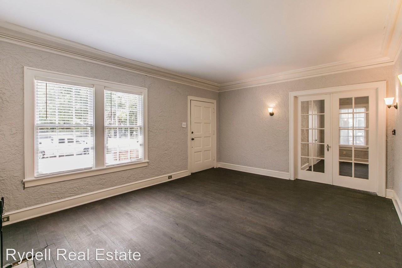 2011 Washington - Photo 2 of 20