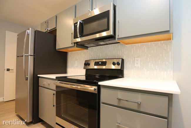 3328 Cedar Plaza Lane - Photo 2 of 12