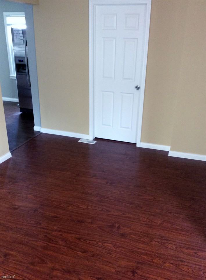 4823 Dupont Ave - Photo 2 of 12