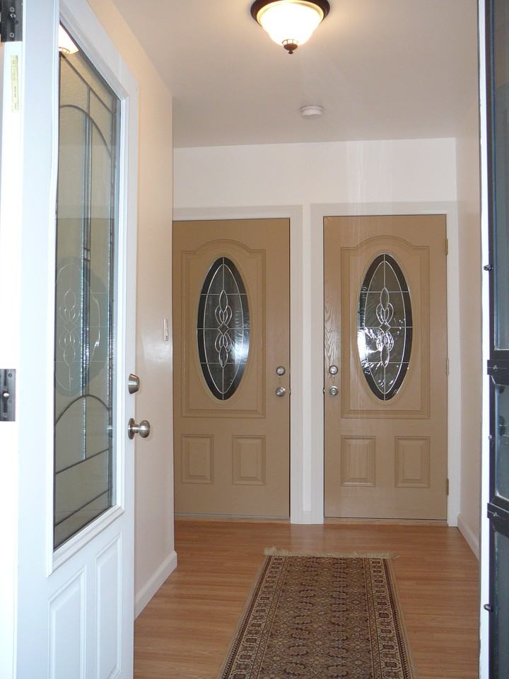 Broad & Spring Garden - Photo 2 of 16