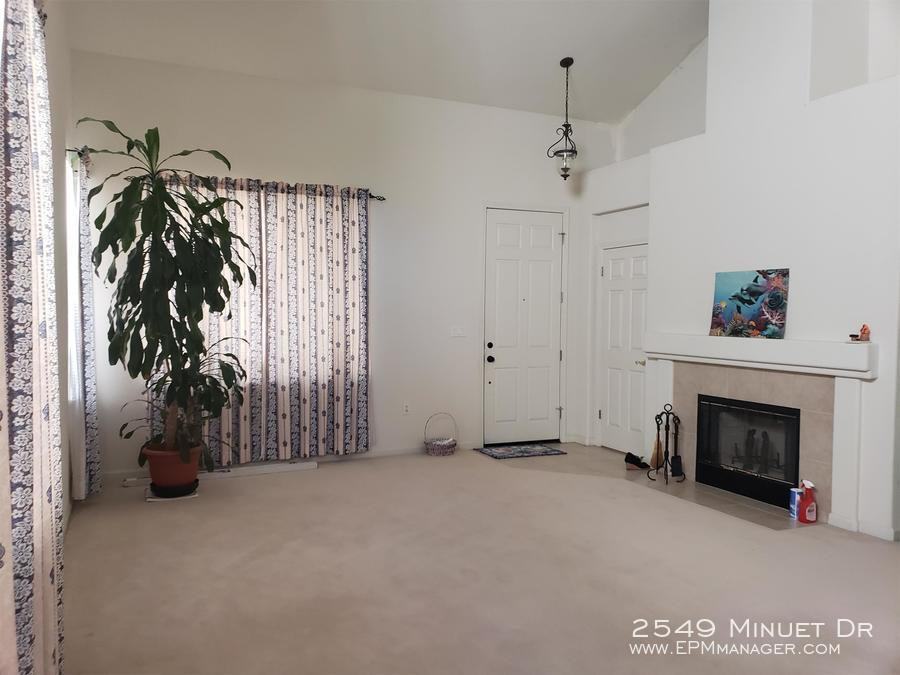 2549 Minuet Dr - Photo 3 of 13