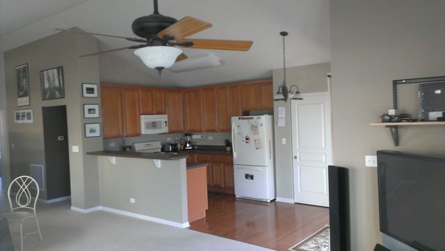 2440 Emily Ln - Photo 2 of 12