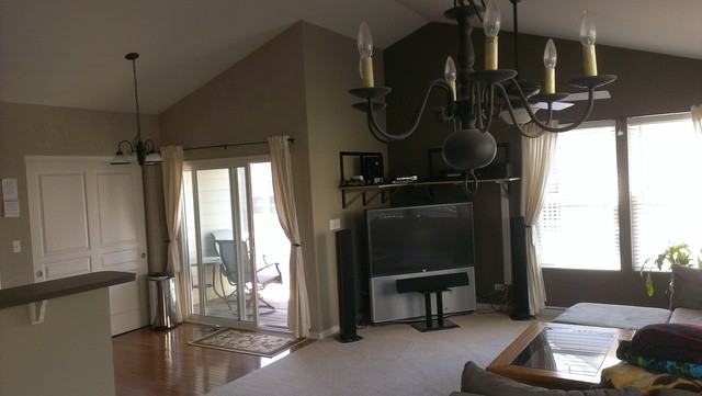 2440 Emily Ln - Photo 3 of 12