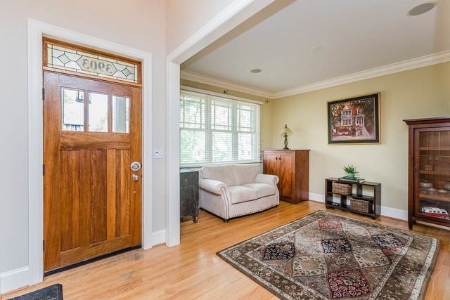 3903 Forest Ave - Photo 2 of 30