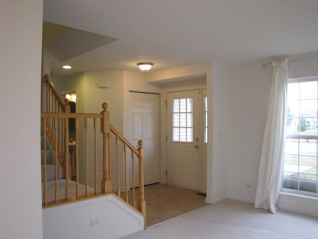 2475 Roseglen Way - Photo 2 of 21