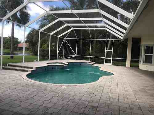 7724 NW 47th Dr - Photo 3 of 4