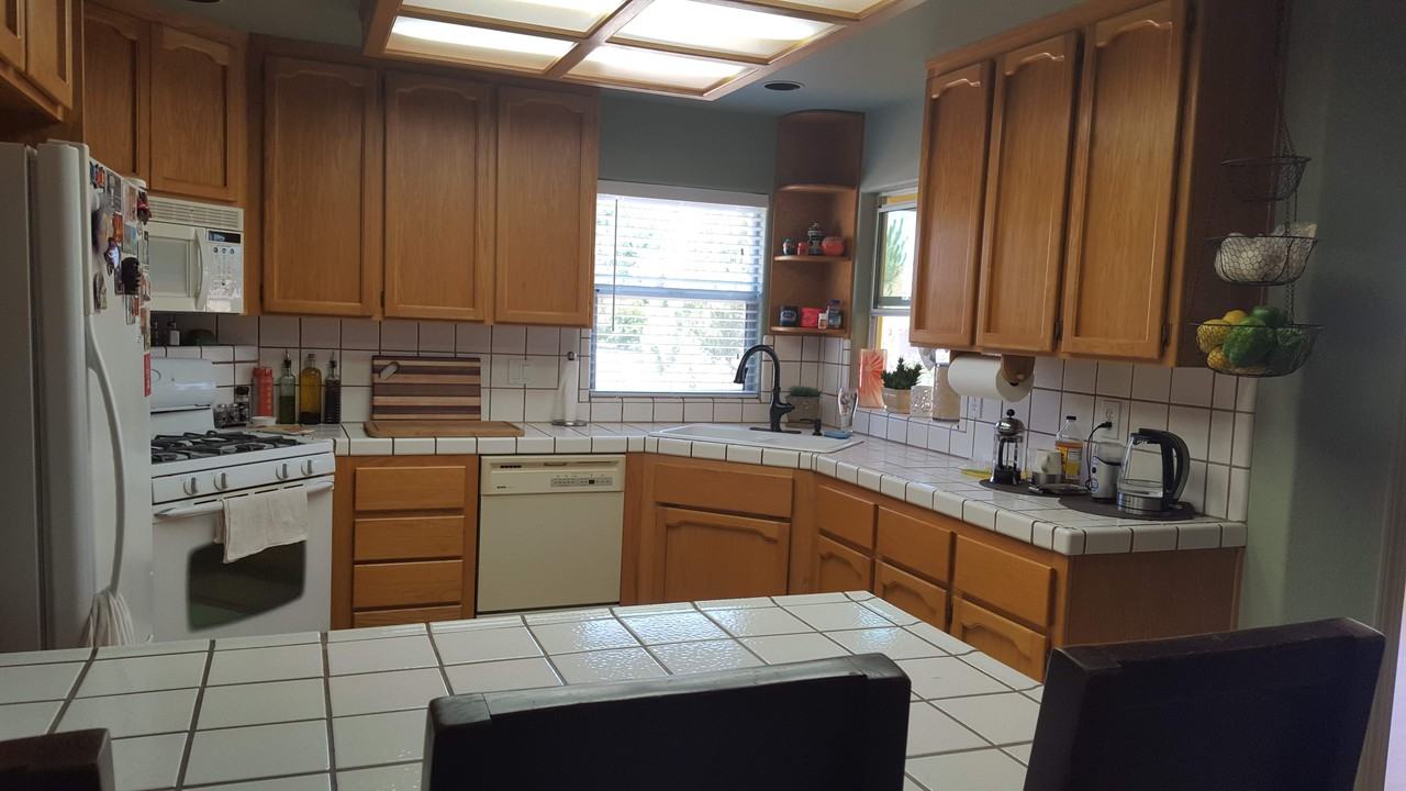 1631 Goose Creek Rd - Photo 2 of 11