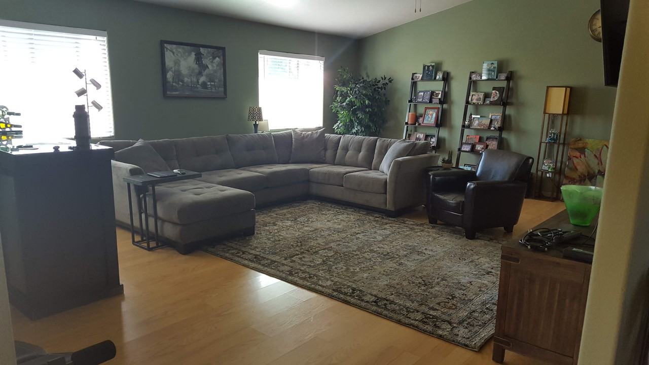 1631 Goose Creek Rd - Photo 3 of 11