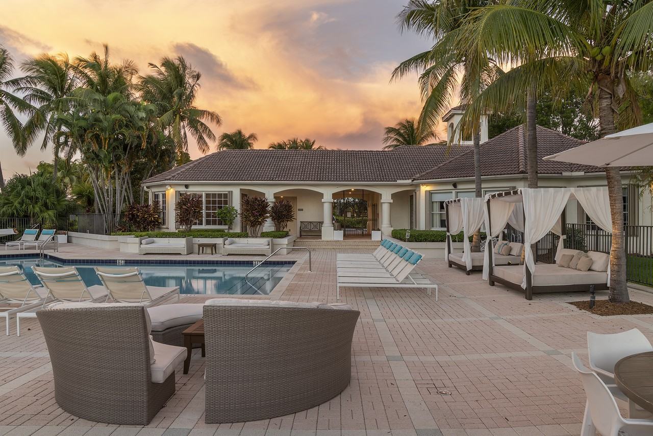 Atlantic at East Delray - Photo 2 of 11