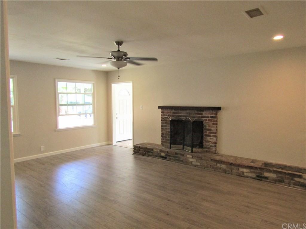 3127 Highview Ave - Photo 2 of 16