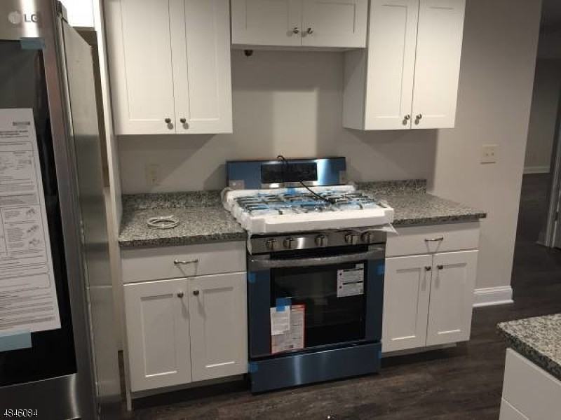 6 Delwick Ln #2 - Photo 3 of 21