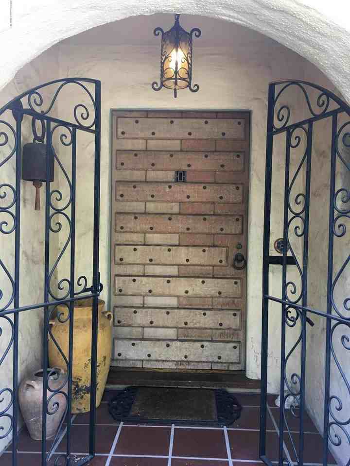 660 Old Mill Rd - Photo 2 of 23