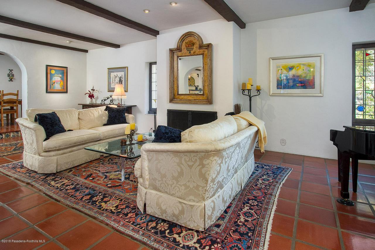 660 Old Mill Rd - Photo 3 of 23