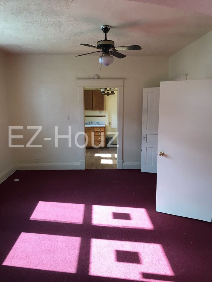 122 Gibson St - Photo 2 of 9
