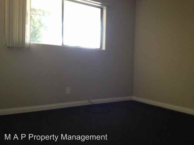 7931/33 Milton Ave. - Photo 3 of 4