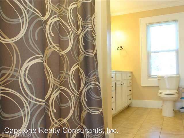 2546 Reynolda Rd - Photo 3 of 17