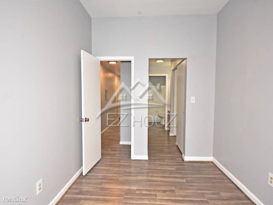 102 W North Ave - Photo 2 of 16